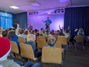 Enno Kalisch sammelt Ideen für Geschichten