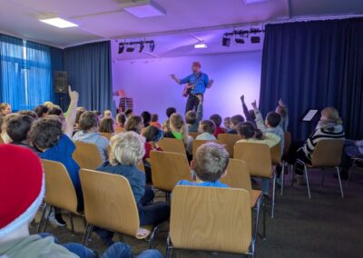 Enno Kalisch sammelt Ideen für Geschichten