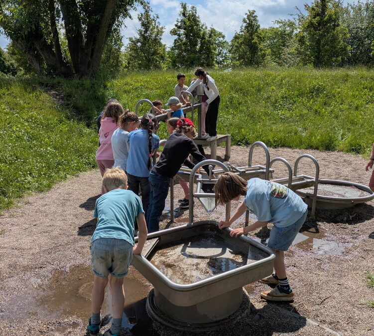 Spaß am Wasserspielplatz